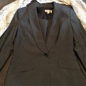 Jones New York 3pc Suit! Like New